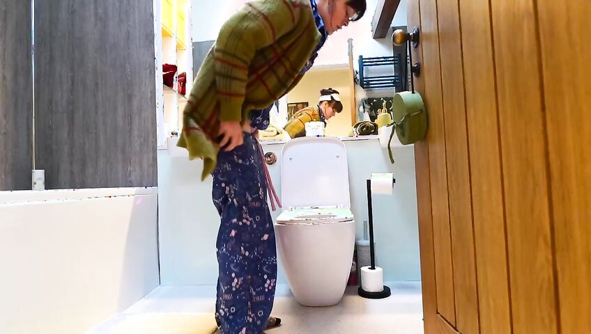 Sydney Harwin – Paper Planes