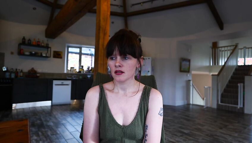 Sydney Harwin – Paper Planes