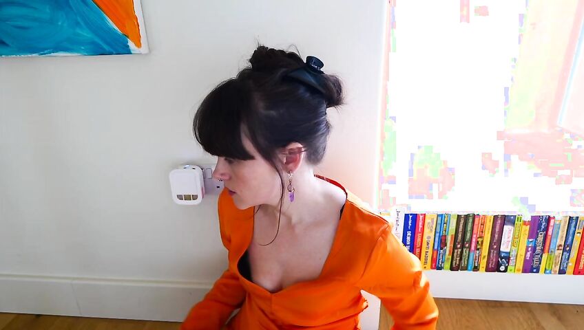 Sydney Harwin – Paper Planes