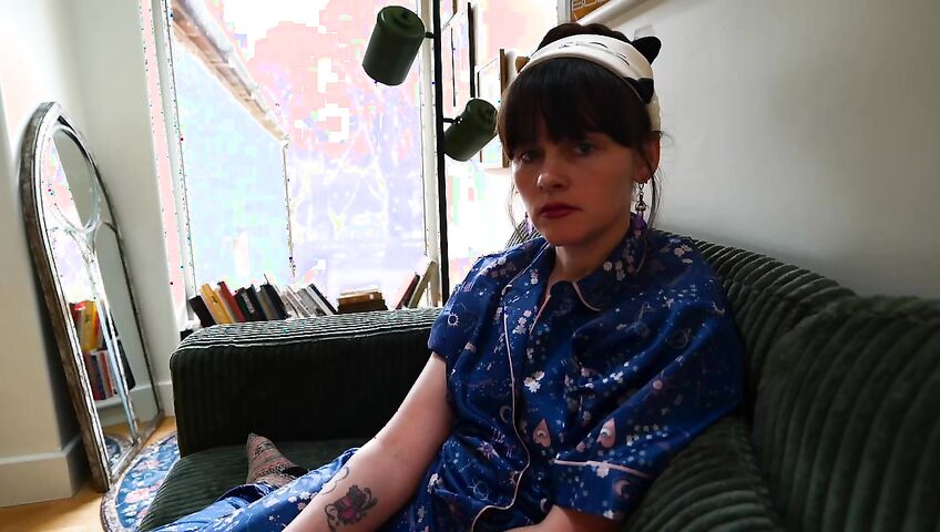 Sydney Harwin – Paper Planes