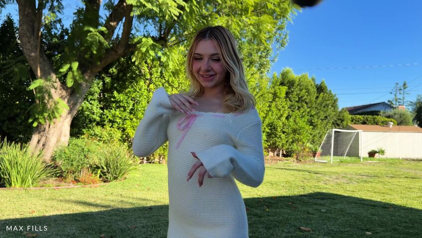 Demi Hawks - PETITE FRESHLY-18 BEAUTY DEMI HAWKS GETS FIRST EVER CREAMPIE