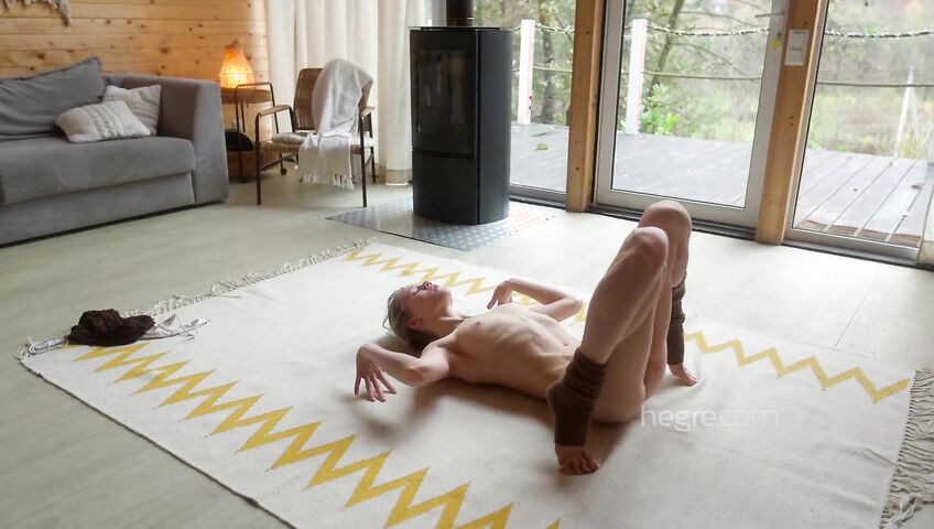 Hegre Valeriia Sexy Stretching
