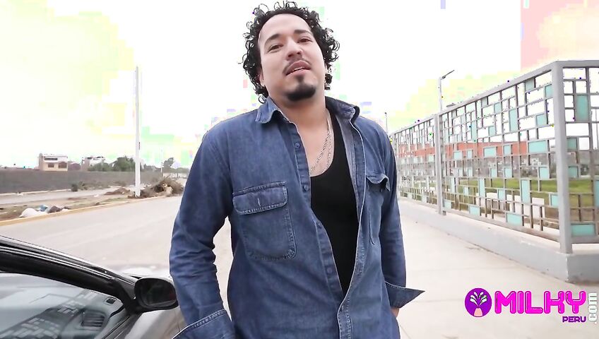 Kari Love - El youtuber Luisito Tefornica hace un unboxing del gran culo de Kari Love… Terrible dato perturbador!