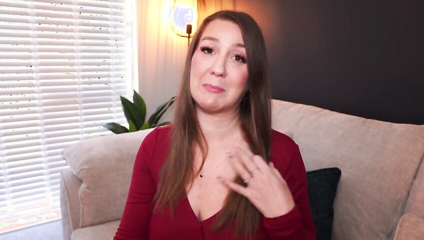 Harley Taboo – stepMOMMY Moves In