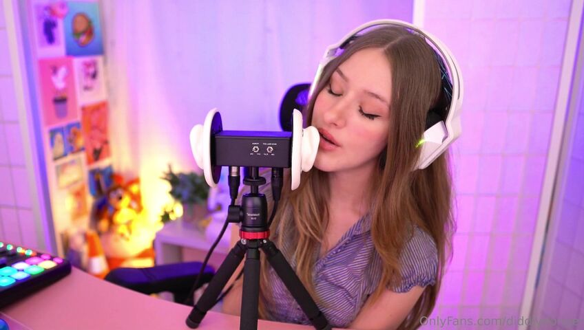 Diddly ASMR - 15 March 2026 - Face Porn (ASMR JOI)