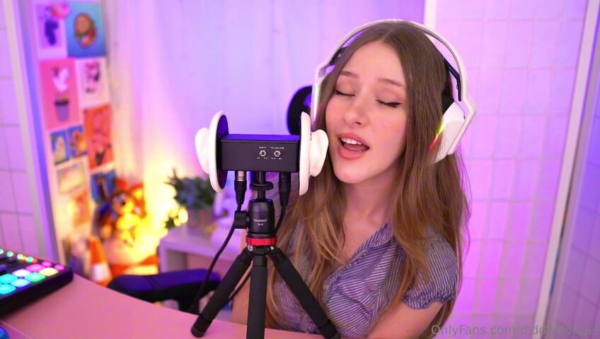 Diddly ASMR - 15 March 2026 - Face Porn (ASMR JOI)