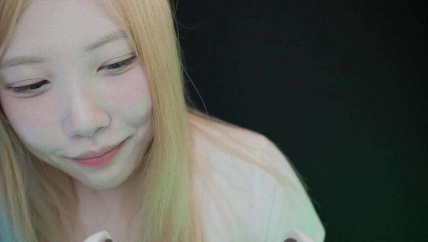 DOOBOO ASMR - 15 March 2026 - ASMR Ultra-Close Trigger Assortment (Mouth Sounds, Hand Movements, Fish Tank, Licking, Spit Painting, Goodnight)