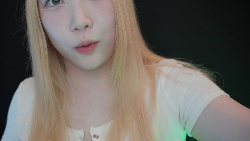 DOOBOO ASMR - 15 March 2026 - ASMR Ultra-Close Trigger Assortment (Mouth Sounds, Hand Movements, Fish Tank, Licking, Spit Painting, Goodnight)