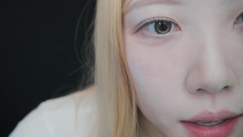 DOOBOO ASMR - 15 March 2026 - ASMR Ultra-Close Trigger Assortment (Mouth Sounds, Hand Movements, Fish Tank, Licking, Spit Painting, Goodnight)