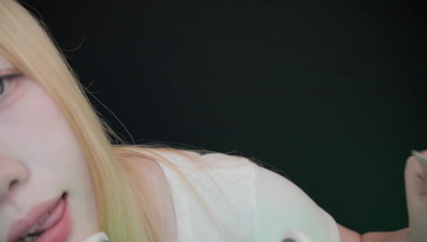 DOOBOO ASMR - 15 March 2026 - ASMR Ultra-Close Trigger Assortment (Mouth Sounds, Hand Movements, Fish Tank, Licking, Spit Painting, Goodnight)