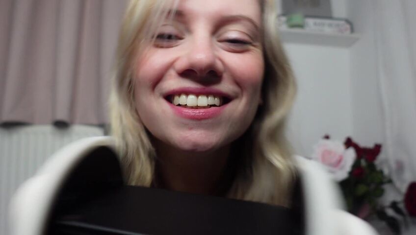 Jodie Marie ASMR - Close Up Tongue Swirls (Patreon)