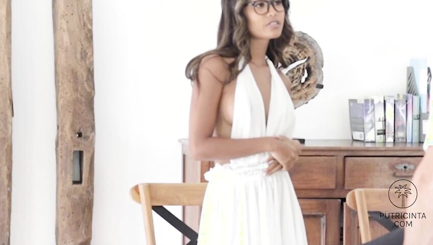 Putri Cinta Sextape 4