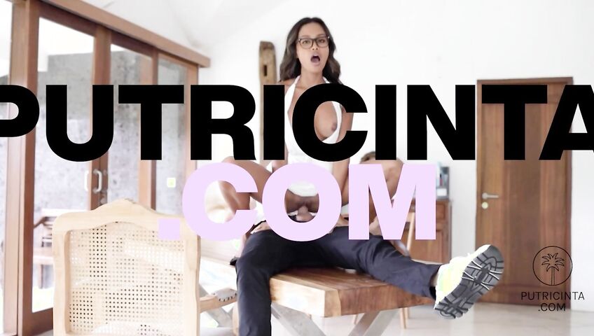 Putri Cinta Sextape 4