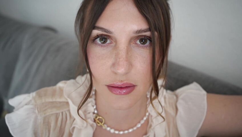 Tatum Christine-Domestic Housewife Roleplays As Freaky Mommy 2