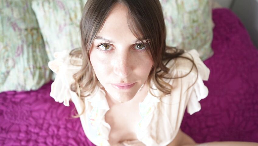 Tatum Christine-Domestic Housewife Roleplays As Freaky Mommy 2