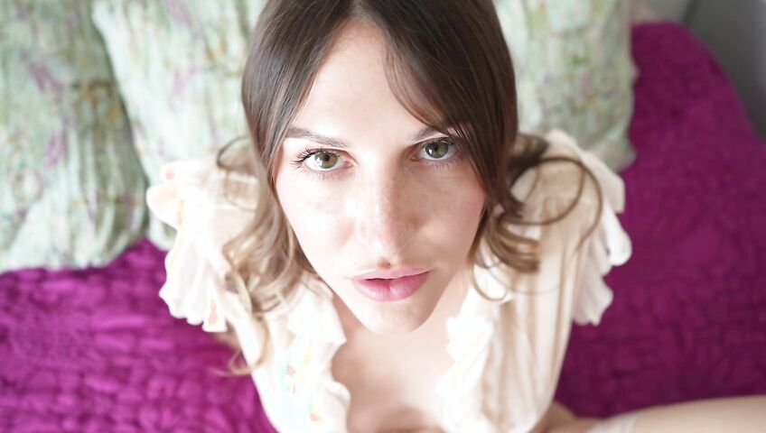 Tatum Christine-Domestic Housewife Roleplays As Freaky Mommy 2