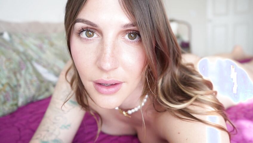 Tatum Christine-Domestic Housewife Roleplays As Freaky Mommy 2