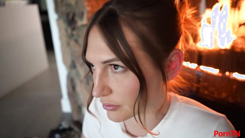 Tatum Christine - Mom Is Desperate And Divorced