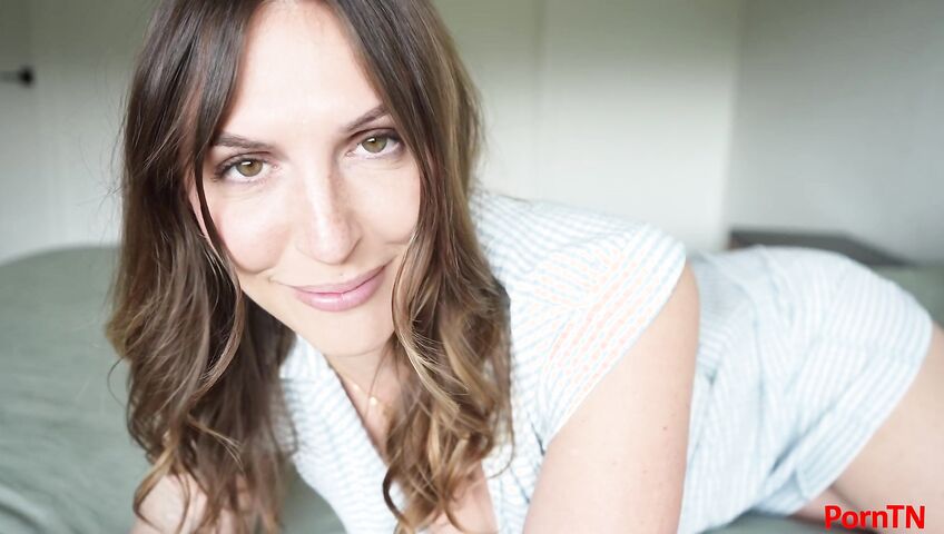 Tatum Christine - Mom Is Desperate And Divorced