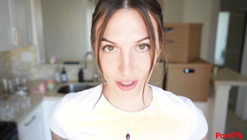 Tatum Christine - Mom Is Desperate And Divorced