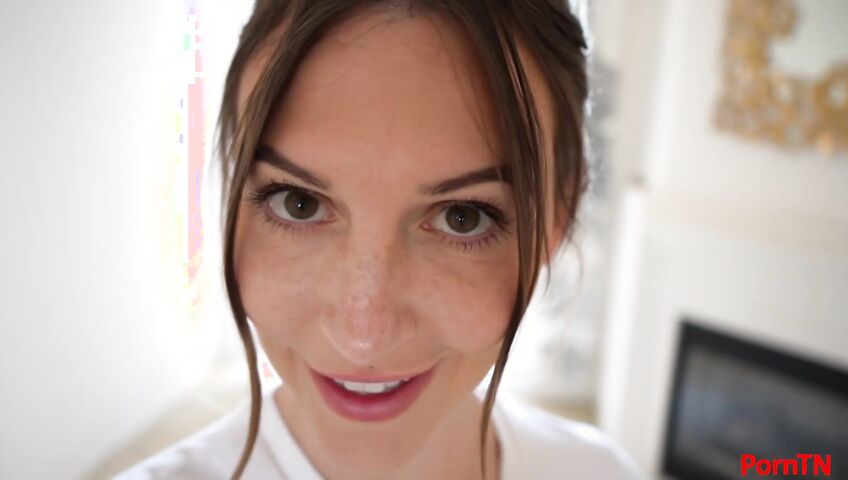 Tatum Christine - Mom Is Desperate And Divorced