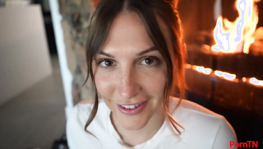 Tatum Christine - Mom Is Desperate And Divorced