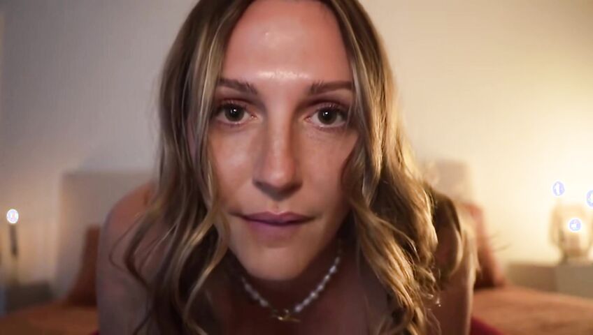 Best Girlfriend Ever - Tatum Christine