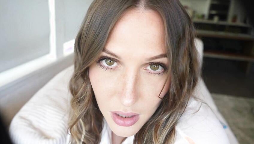 Tatum Christine-Realtor Moms Persuasive Perversion