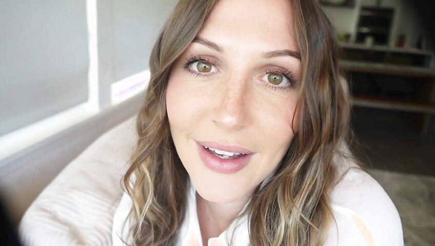 Tatum Christine-Realtor Moms Persuasive Perversion