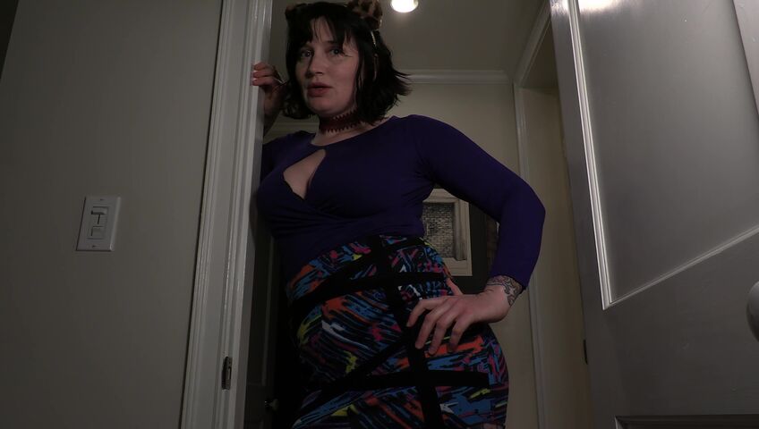 Bettie Bondage - MILF Rides You at the Sleepover