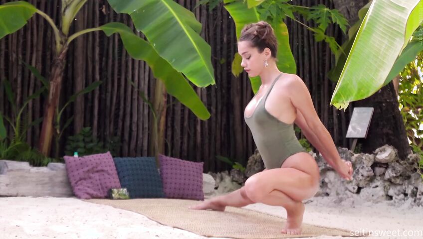 Seltin Sweet - Zanzibar Tropical Yoga