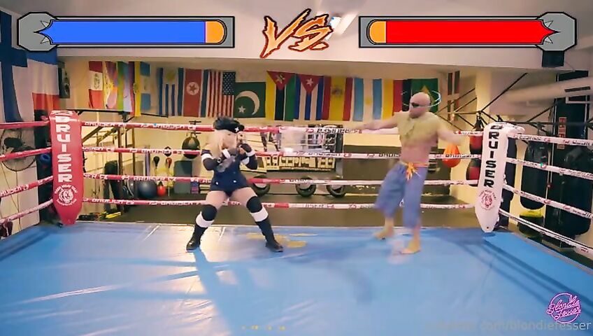 Big Ass Cosplayer Fucks Hard - Blondie Fesser