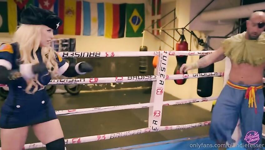 Big Ass Cosplayer Fucks Hard - Blondie Fesser