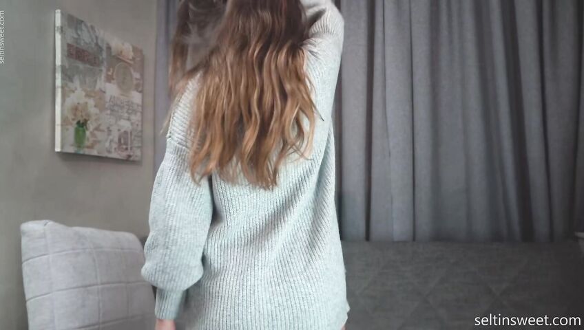 Selti Sweet-A Teasing Sweater