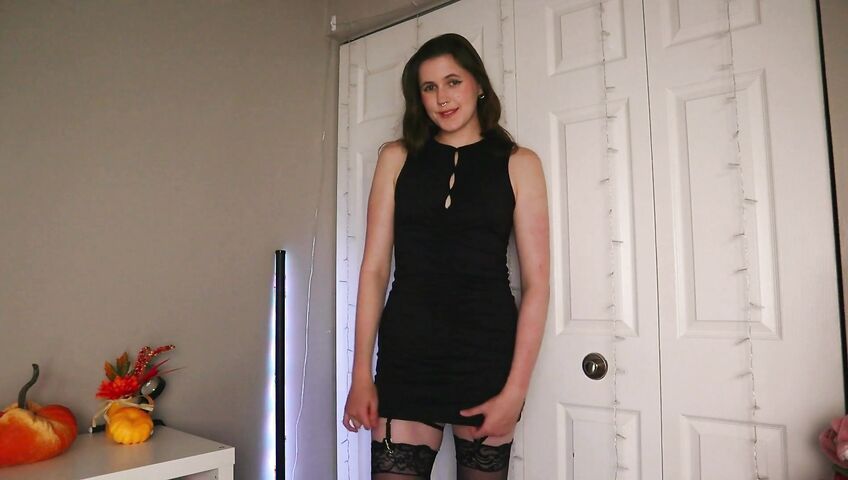 Madisyn Wood - Submissive Slut Begs For Cock