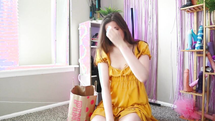 Madisyn Wood-Daddy Slut