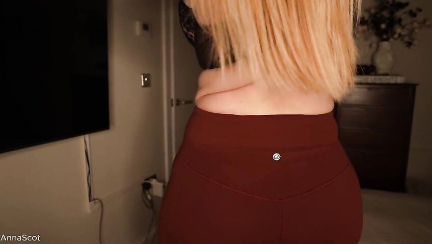 Anna Scot - Bad Auntie Meets her Match