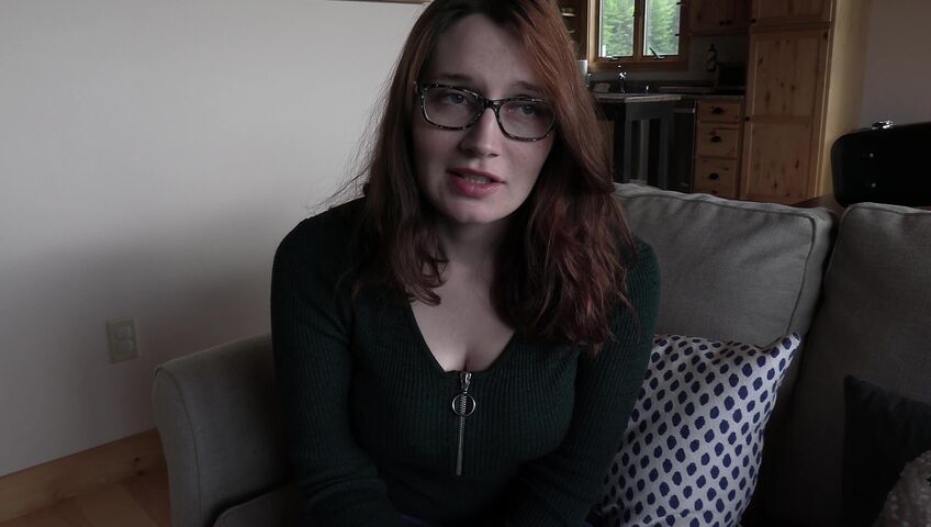 Bettie Bondage - Mom Found Your Sneaky Phone Pics