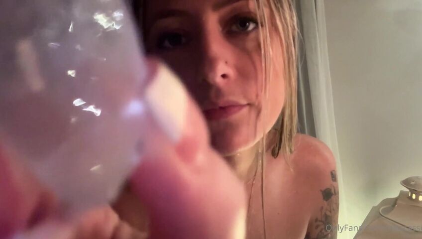 Miss Cassi ASMR - Cooling you down ASMR