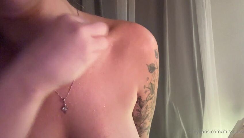 Miss Cassi ASMR - Cooling you down ASMR