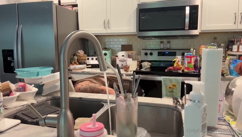 Miss Cassi ASMR - Maid cleaning and finishing after doing laundry