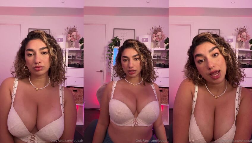 Leedah ASMR - Great titties in sexy bra pretending to be a toxic girlfriend