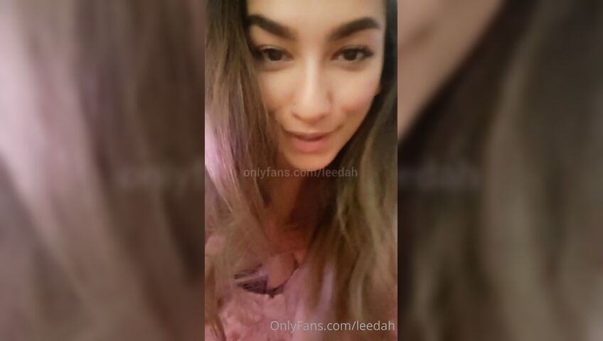 Leedah ASMR - Fucking herself with a dildo just off-camera