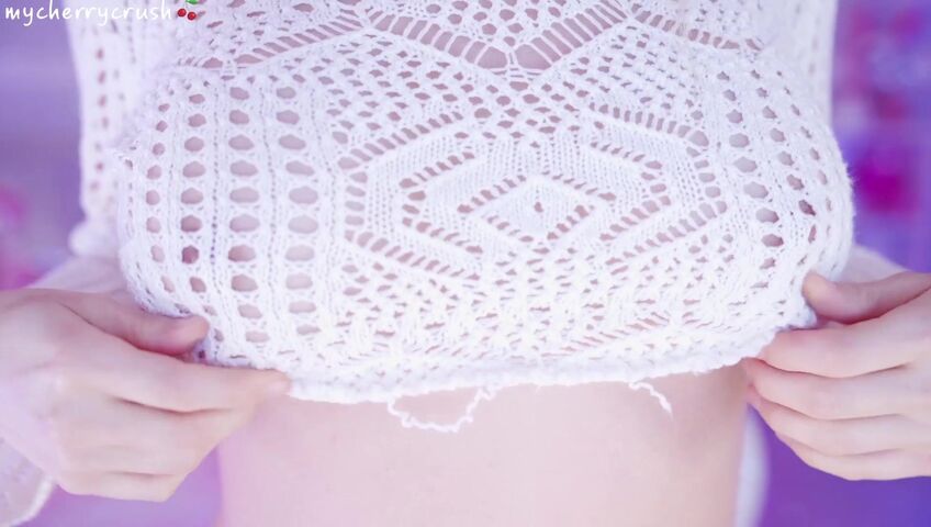 MyCherryCrush - Elf girl and the Insane Vibrator Machine