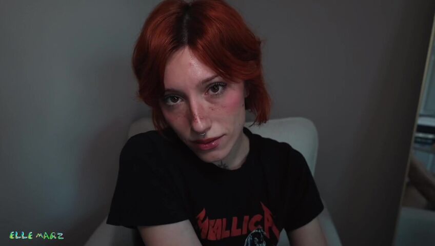 Elle Marz - More than friends | ASMR