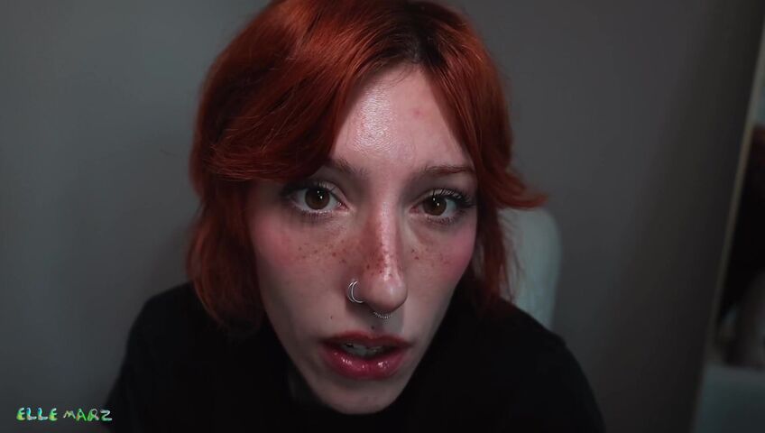 Elle Marz - More than friends | ASMR