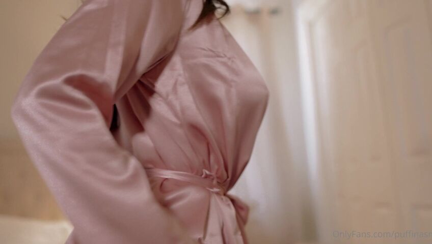 Puffin ASMR  - Try on haul time!