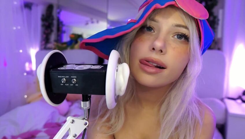 Dollblush ASMR - Dark Magician Girl Cosplay - Extended ASMR Ear Mic (Patreon)