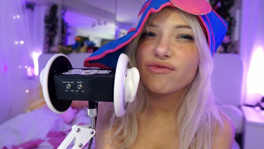 Dollblush ASMR - Dark Magician Girl Cosplay - Extended ASMR Ear Mic (Patreon)