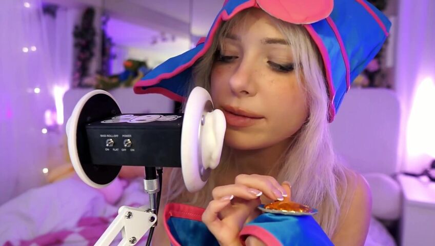 Dollblush ASMR - Dark Magician Girl Cosplay - Extended ASMR Ear Mic (Patreon)